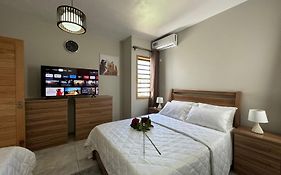 Coral Paradise Beach Villa E-05
